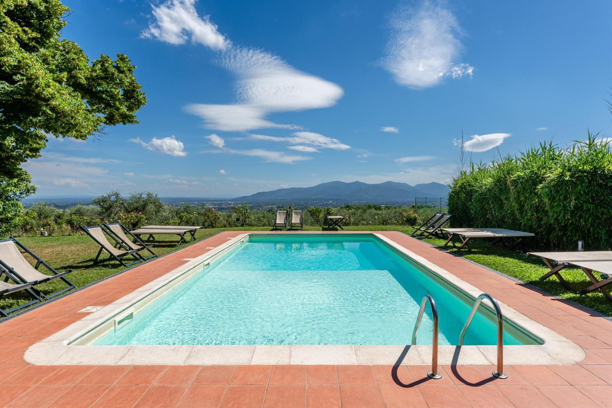 Agriturismo Mansi Bernardini 卢卡 外观 照片